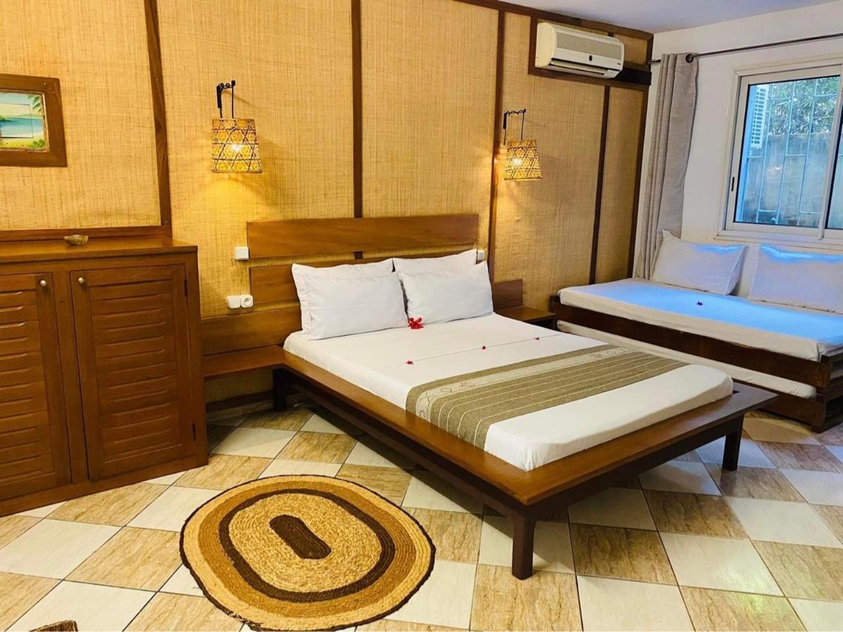 Le Jardin Exotique Hotel Antsiranana エクステリア 写真
