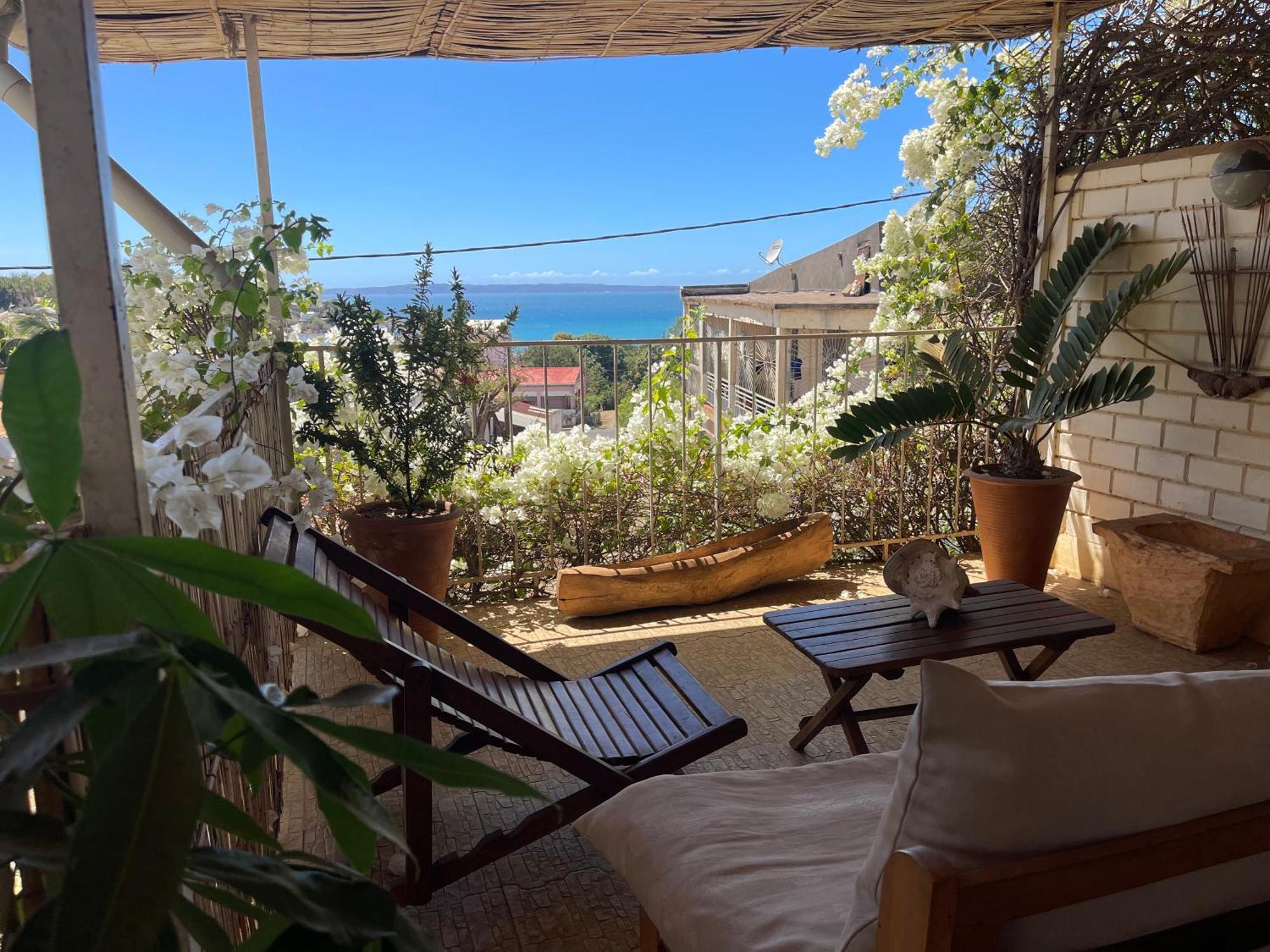 Le Jardin Exotique Hotel Antsiranana エクステリア 写真